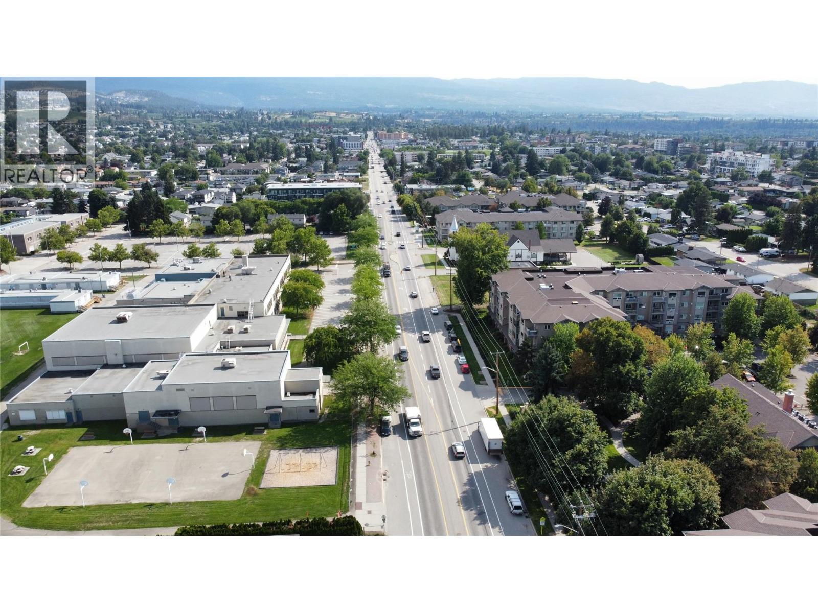 407 770 Rutland Road, Kelowna