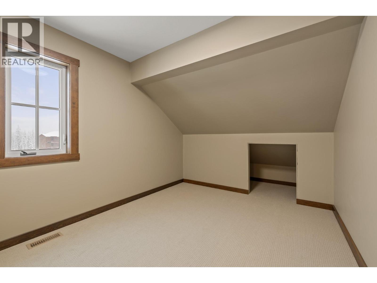 89 255 Feathertop Way, Big White