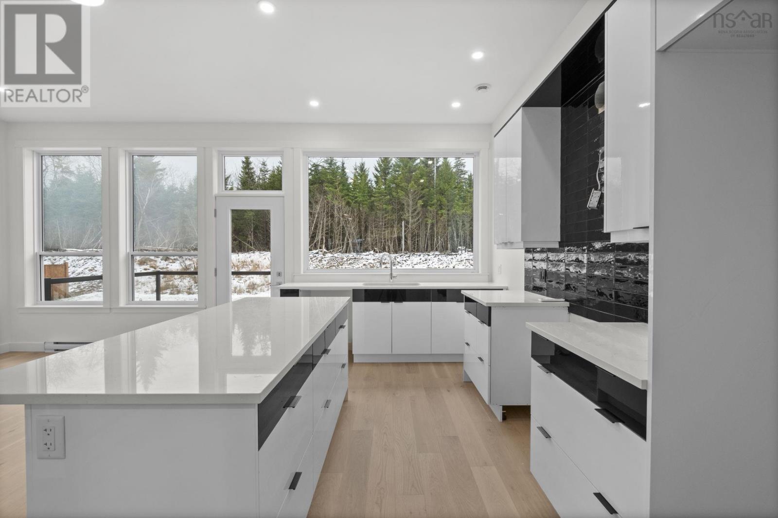 Property 15 of 41 of 202 Brunello Boulevard