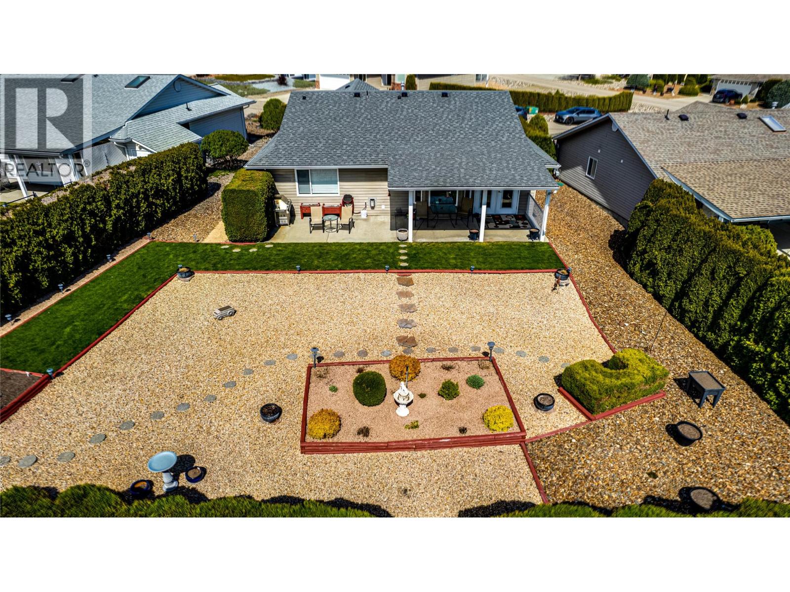 855 8 Avenue, Vernon