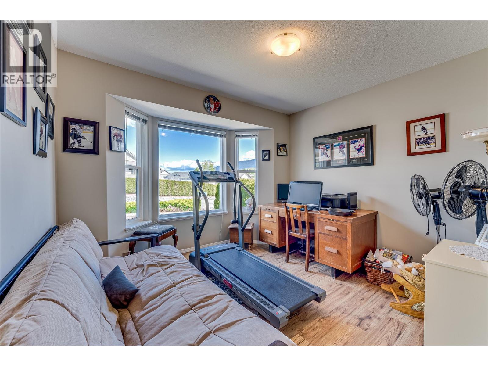 855 8 Avenue, Vernon