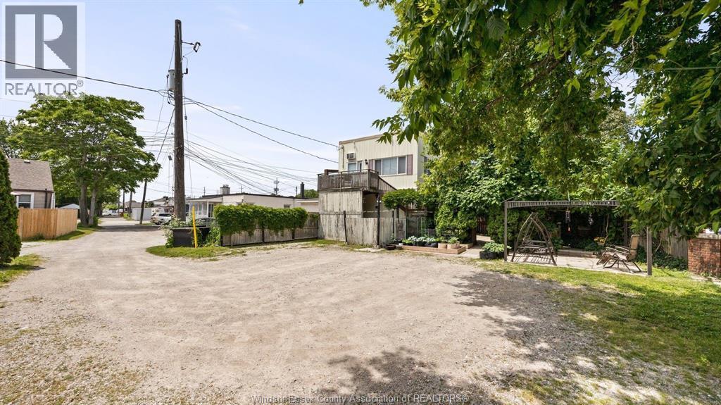 4165 TECUMSEH ROAD EAST - 34