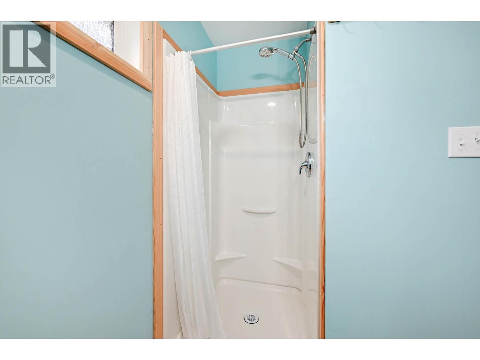 644 GROUSE CREEK ROAD - 12