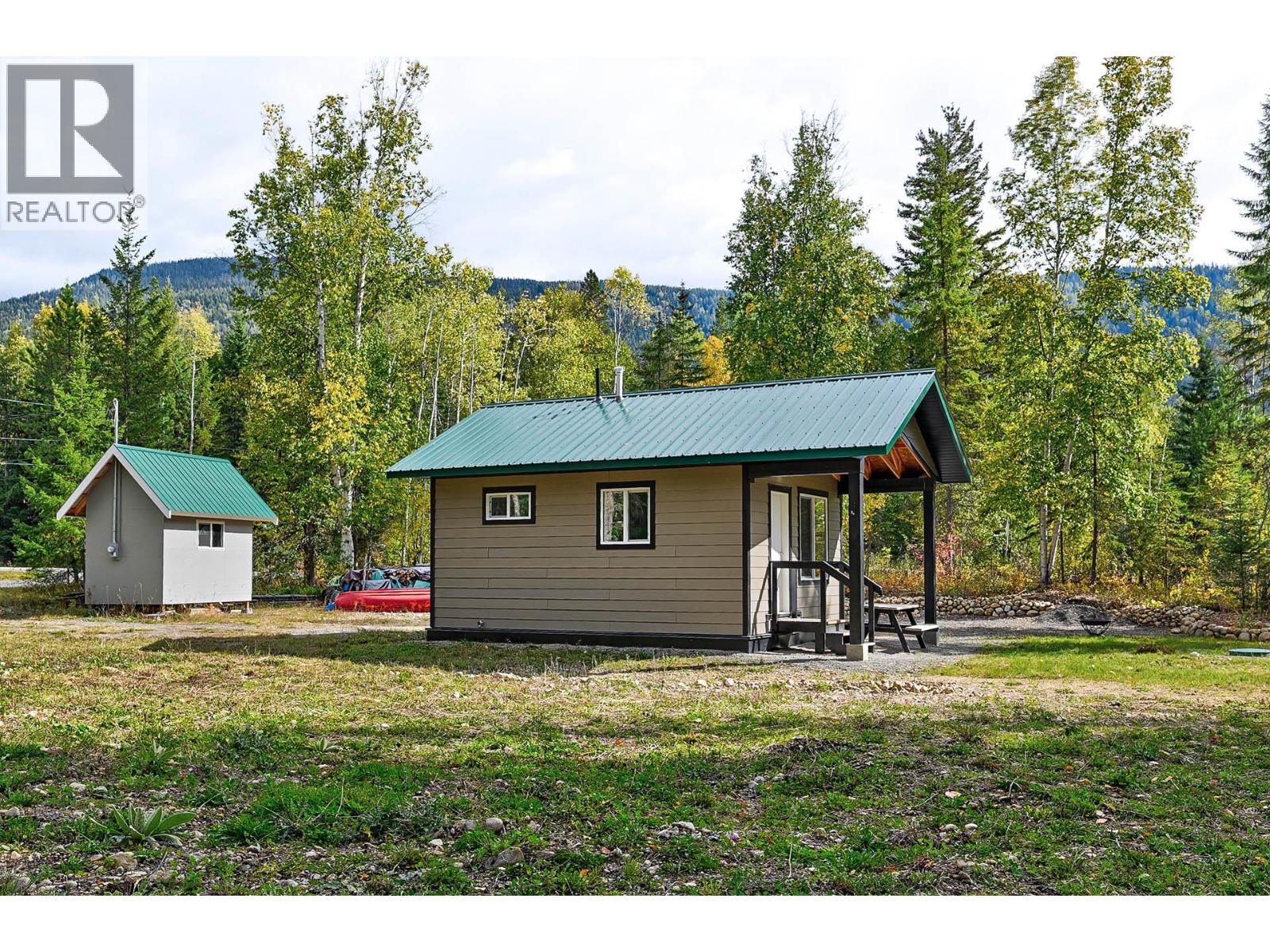 644 GROUSE CREEK Road - 33