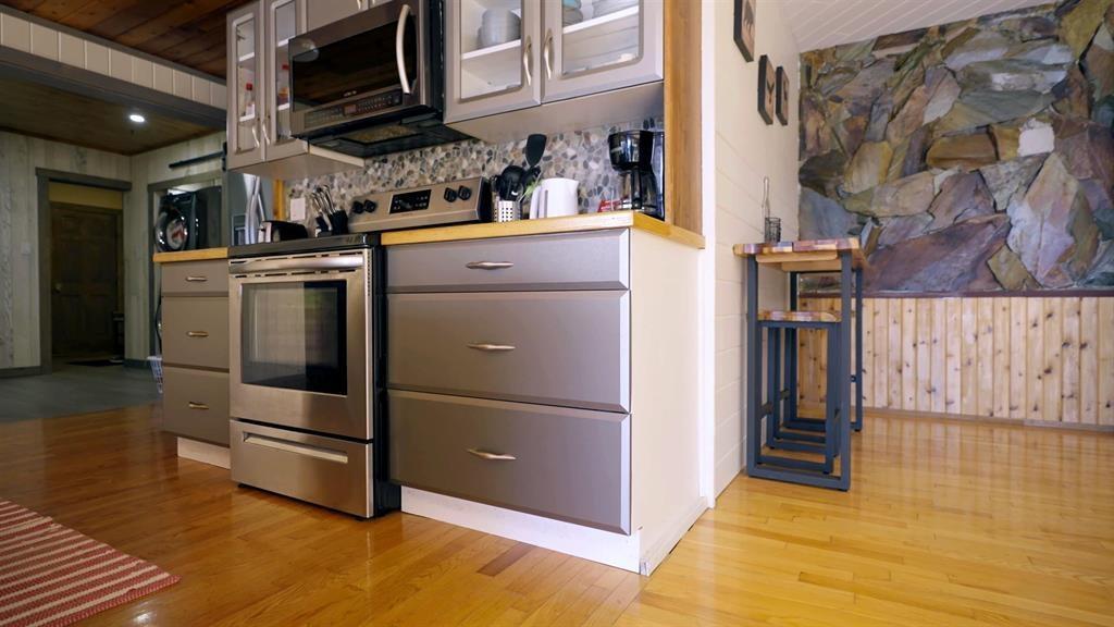 6507 ROCKWELL DRIVE, Harrison Lake, Harrison Hot Springs