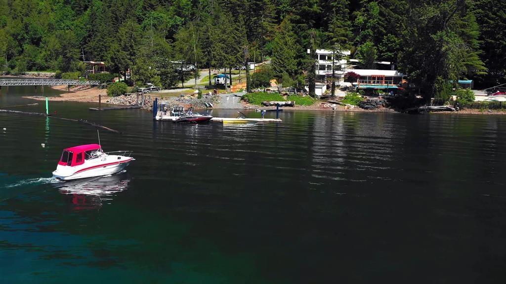 6507 ROCKWELL DRIVE, Harrison Lake, Harrison Hot Springs