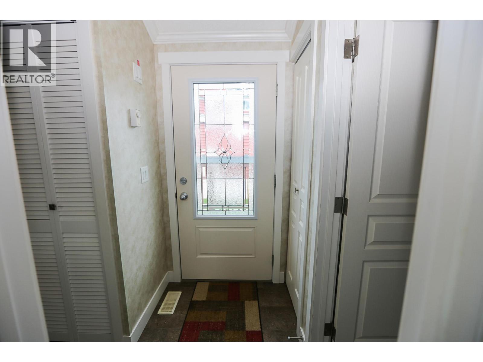 #2 3700 LOUIS CREEK ROAD - 4