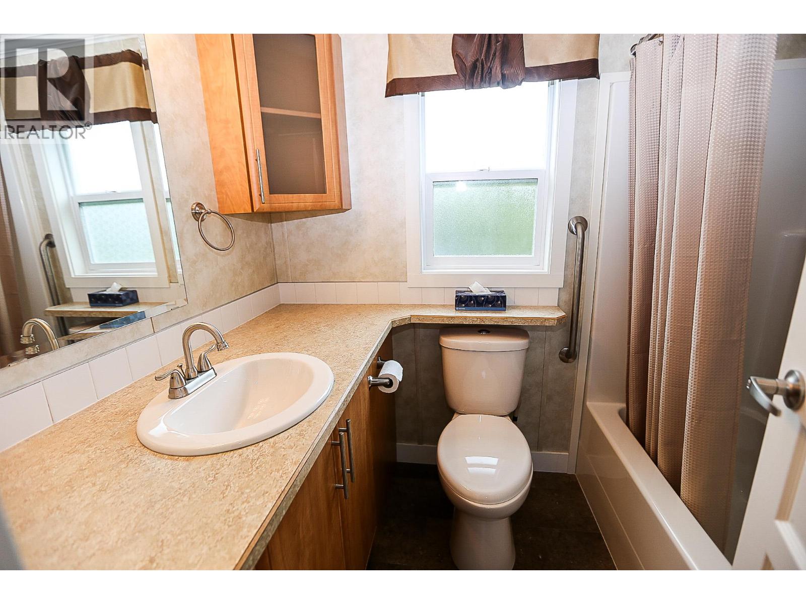 #2 3700 LOUIS CREEK ROAD - 11