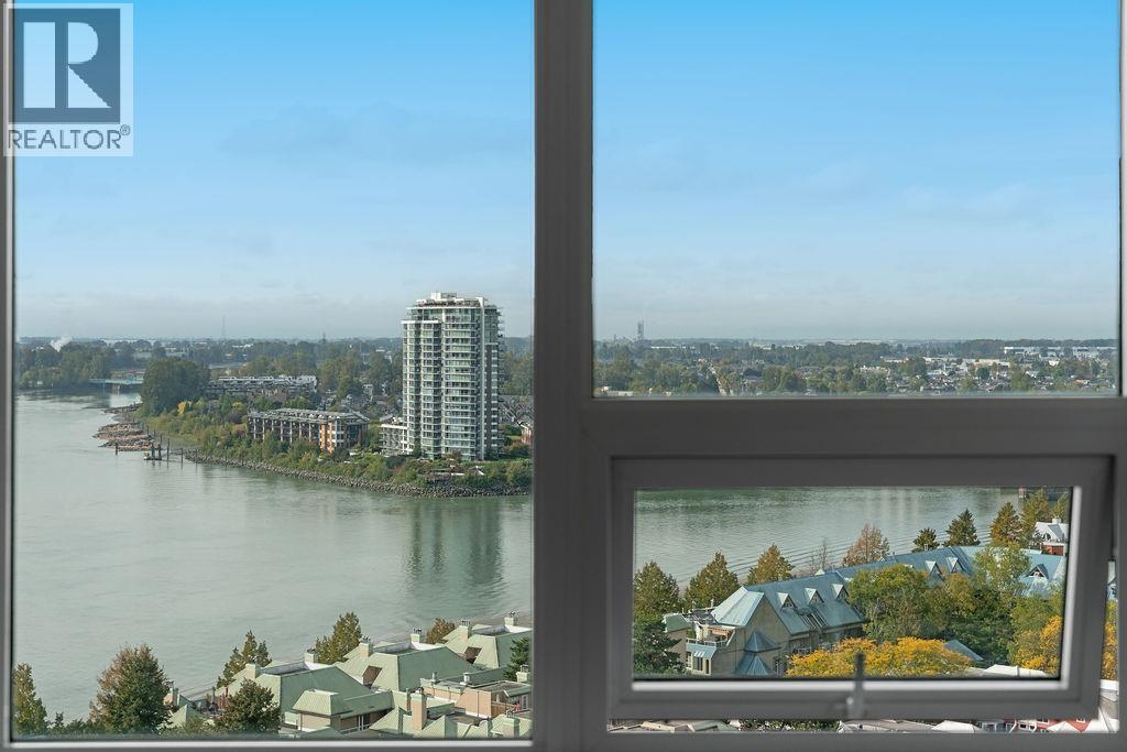 1901 988 QUAYSIDE DRIVE, New Westminster