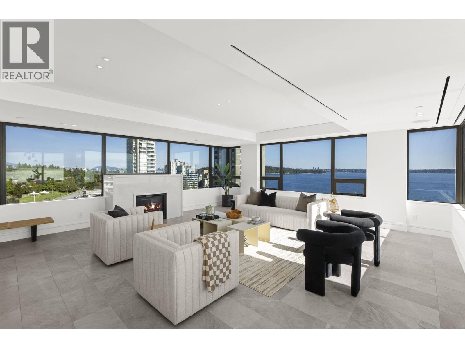 12 2250 BELLEVUE AVENUE, West Vancouver