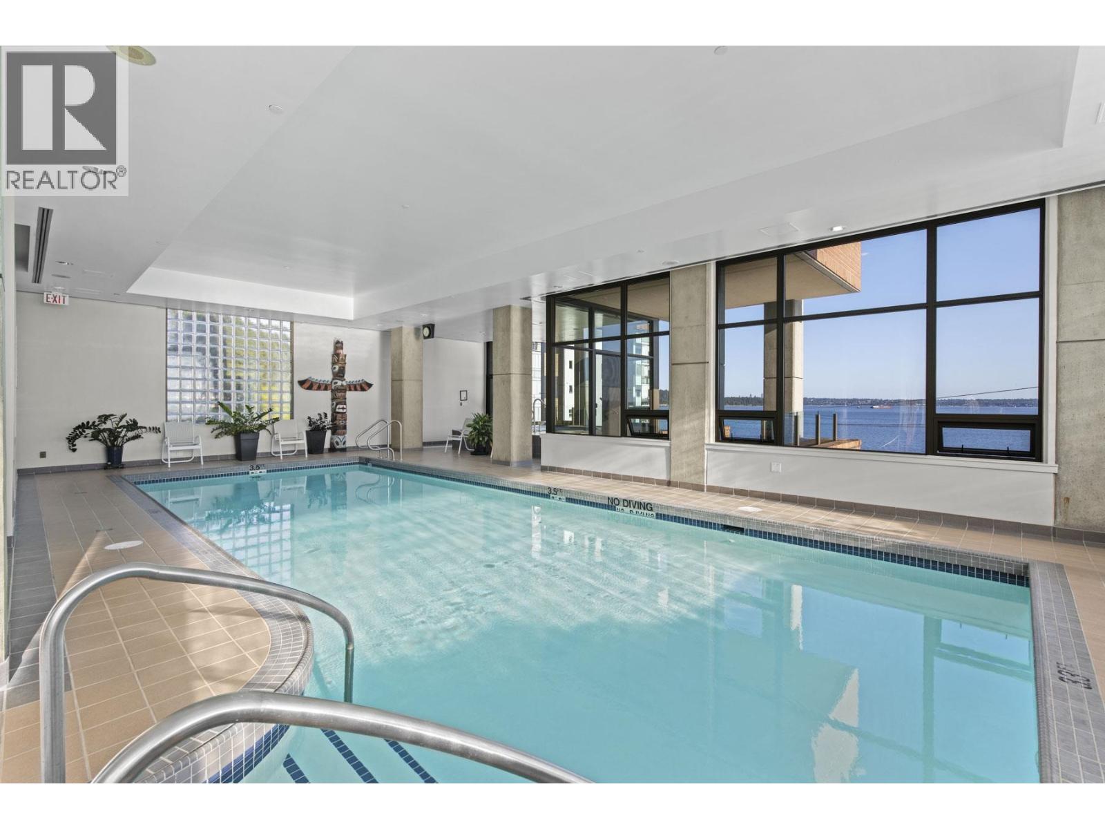 12 2250 BELLEVUE AVENUE, West Vancouver