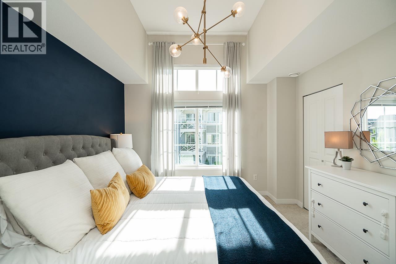 #121-5551 ADMIRAL Way, Delta