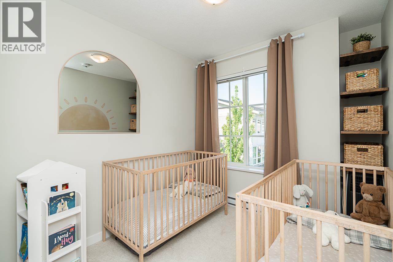 #121-5551 ADMIRAL Way, Delta