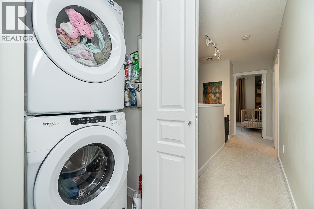 #121-5551 ADMIRAL Way, Delta