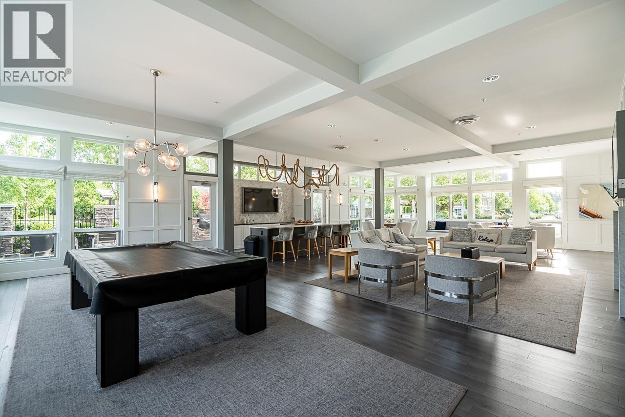 #121-5551 ADMIRAL Way, Delta