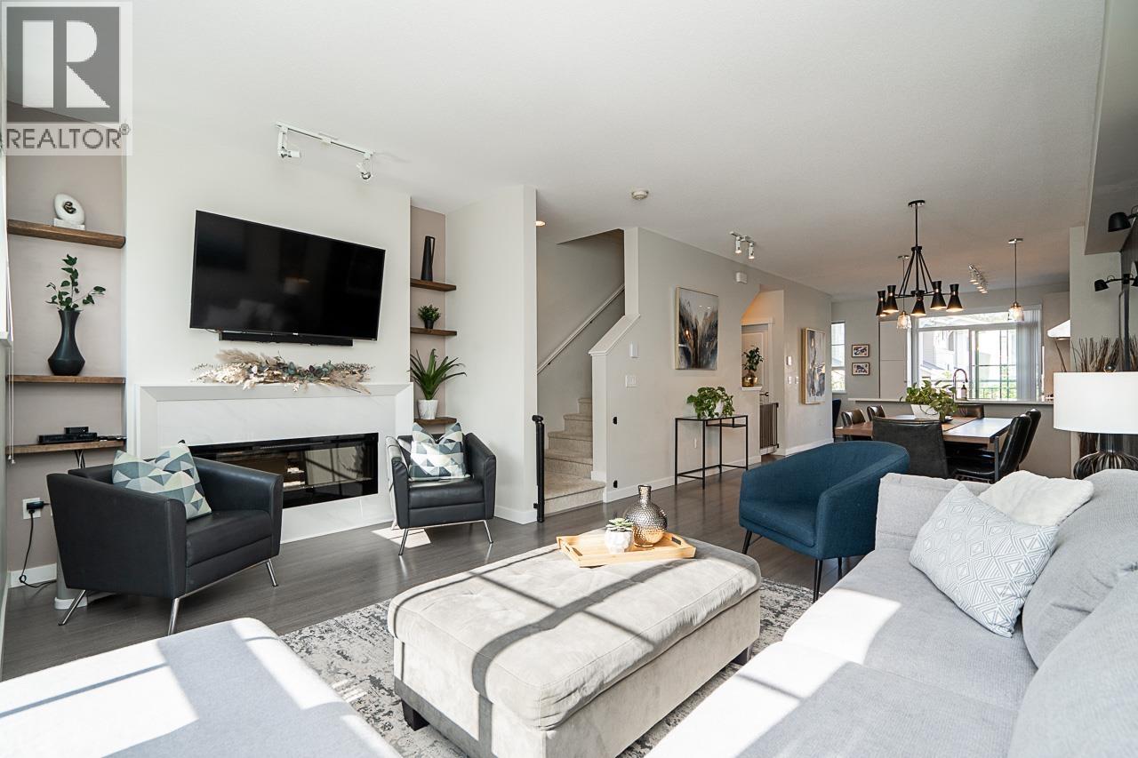 #121-5551 ADMIRAL Way, Delta