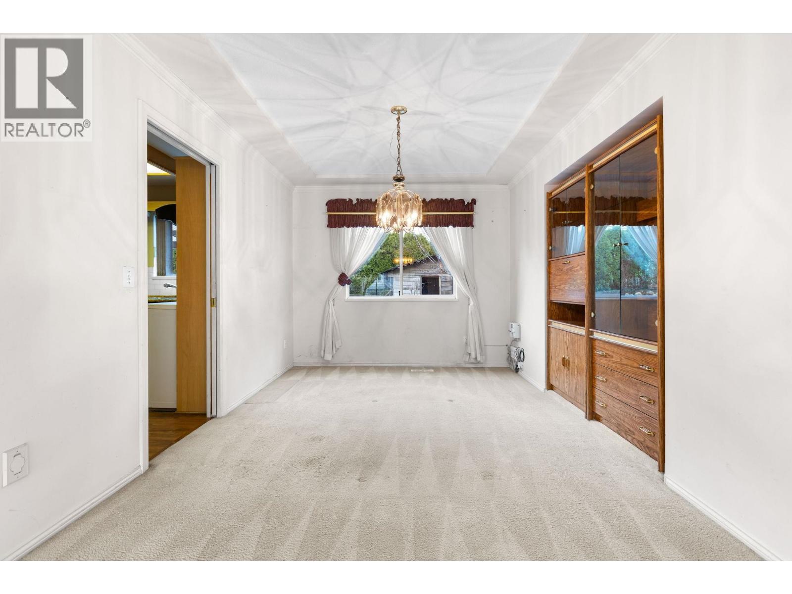 1225 WINDSOR AVENUE, Port Coquitlam