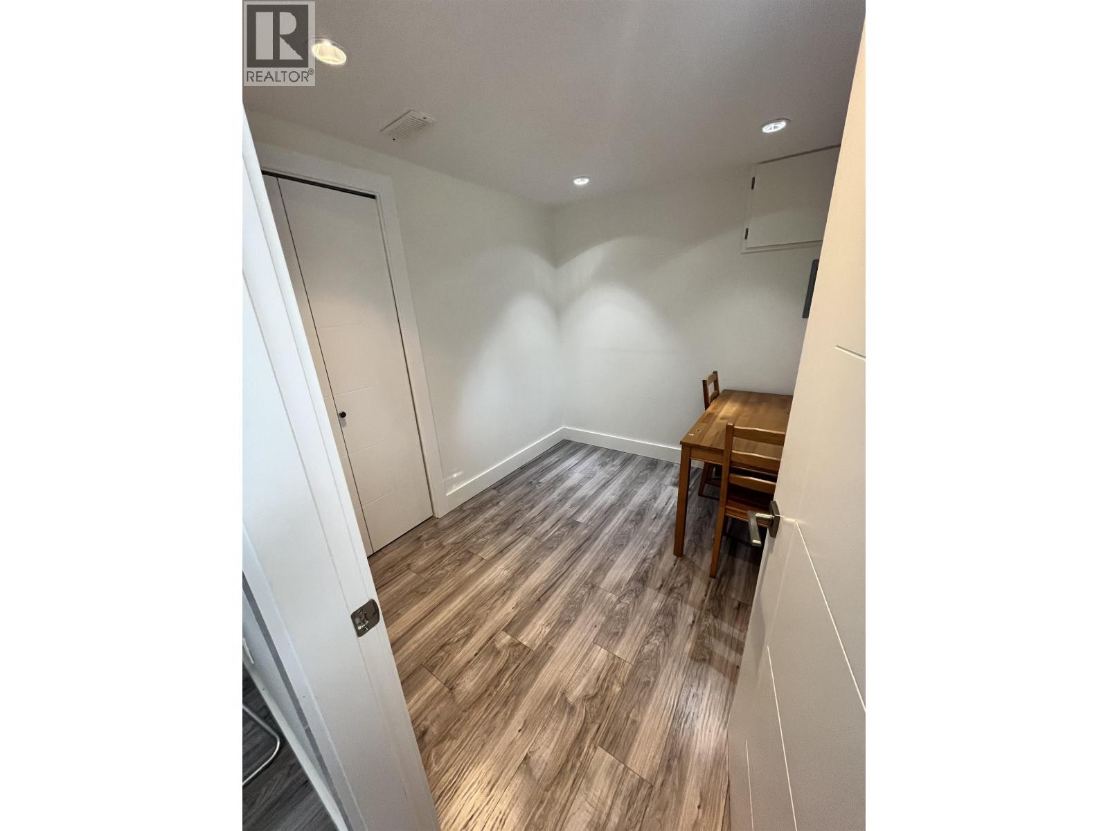 348 LAURENTIAN CRESCENT, Coquitlam