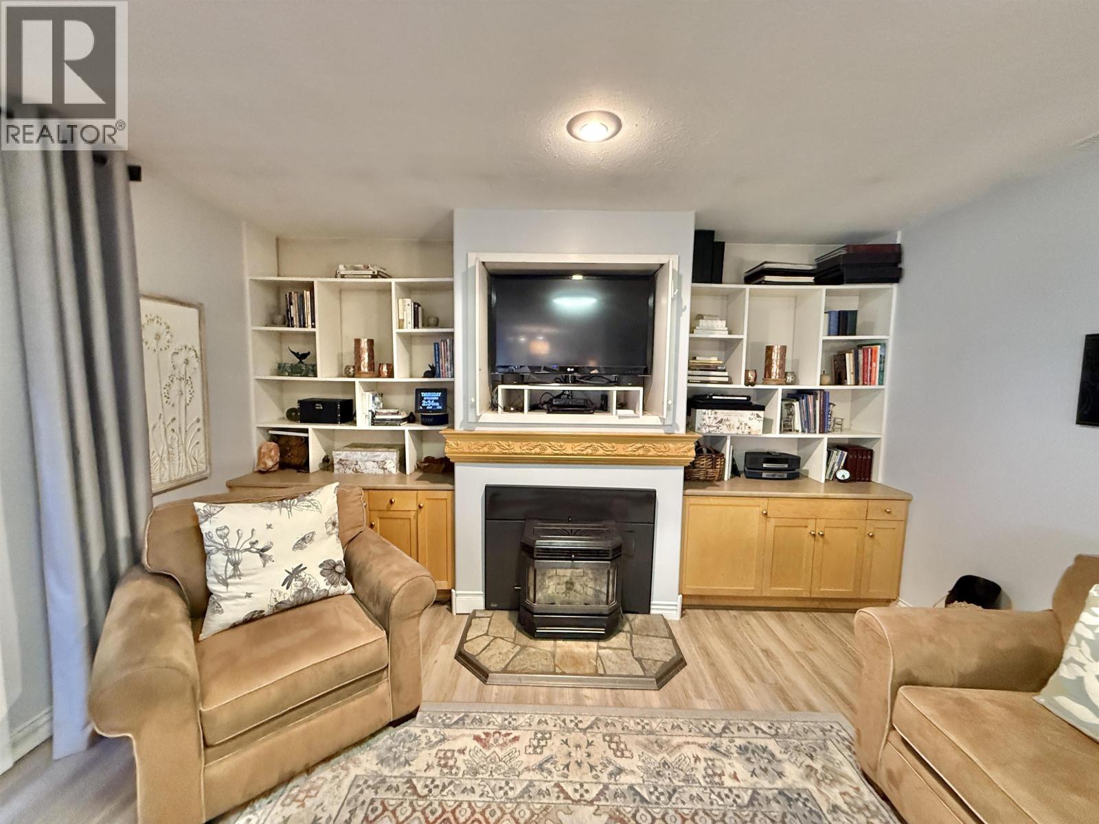 108 LAWLOR DRIVE - 16