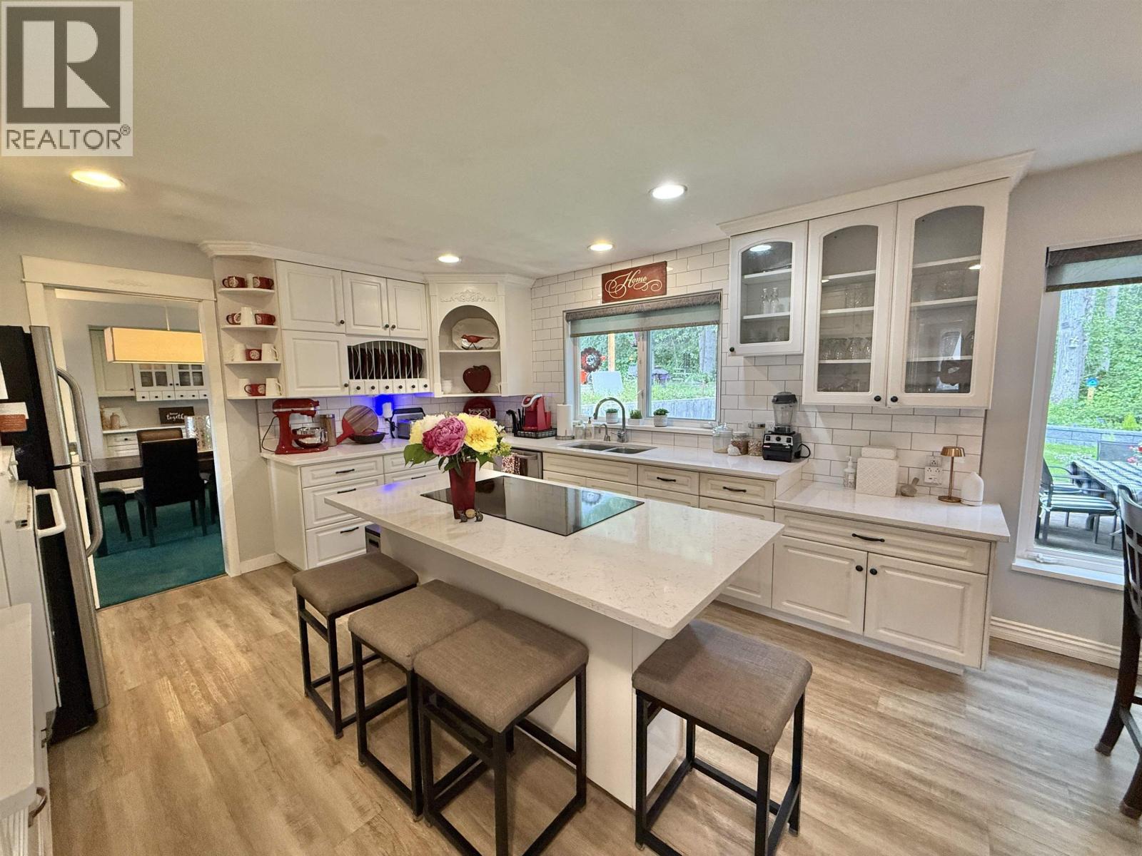 108 LAWLOR DRIVE - 7