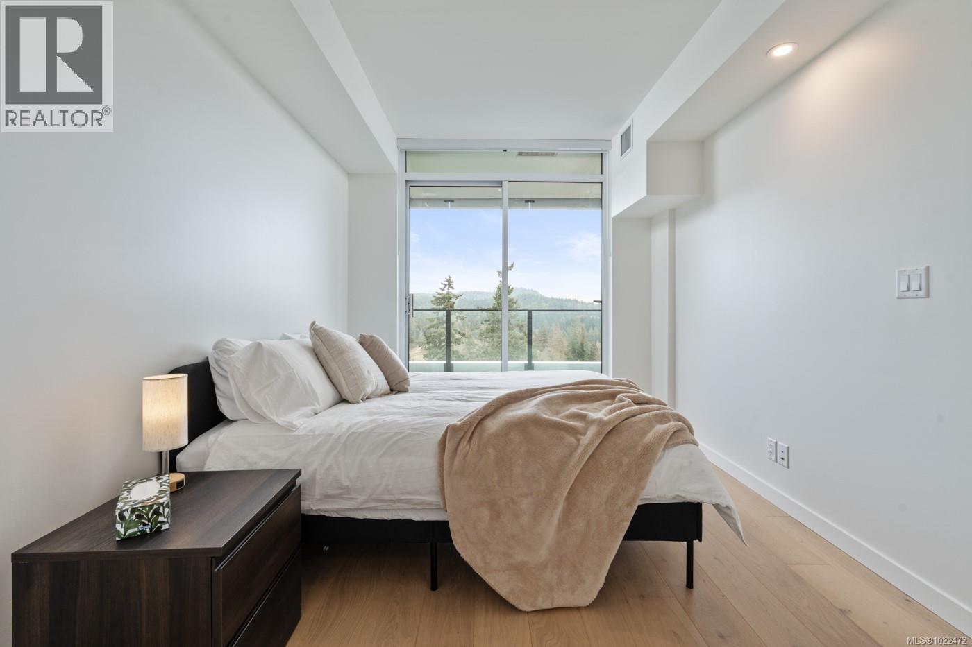 1012 2000 Hannington Rd, Langford