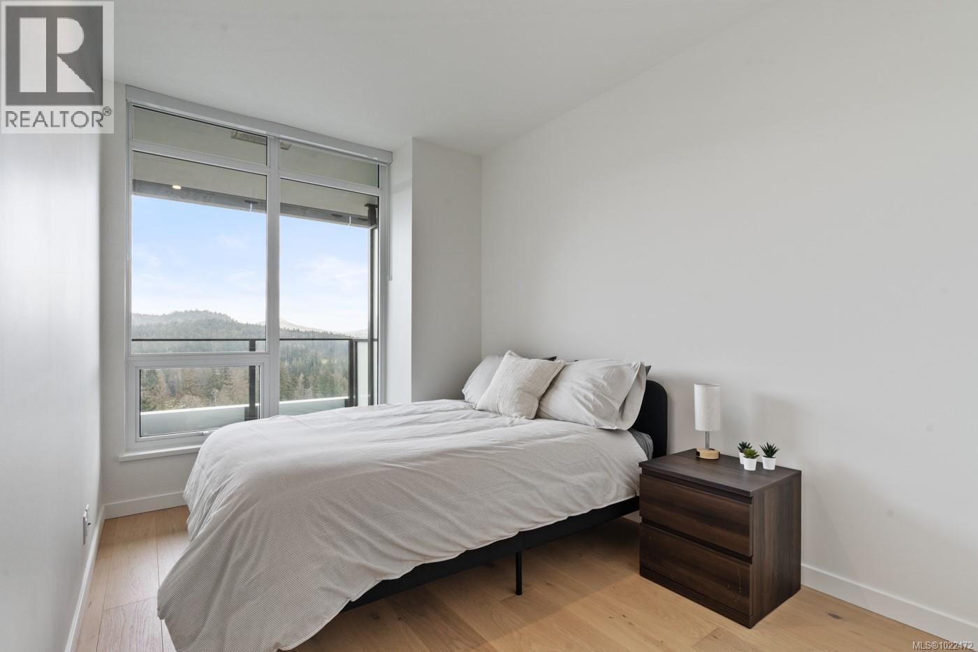 1012 2000 Hannington Rd, Langford