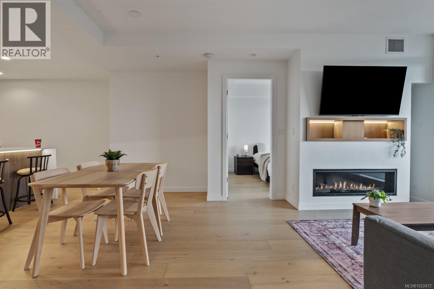 1012 2000 Hannington Rd, Langford