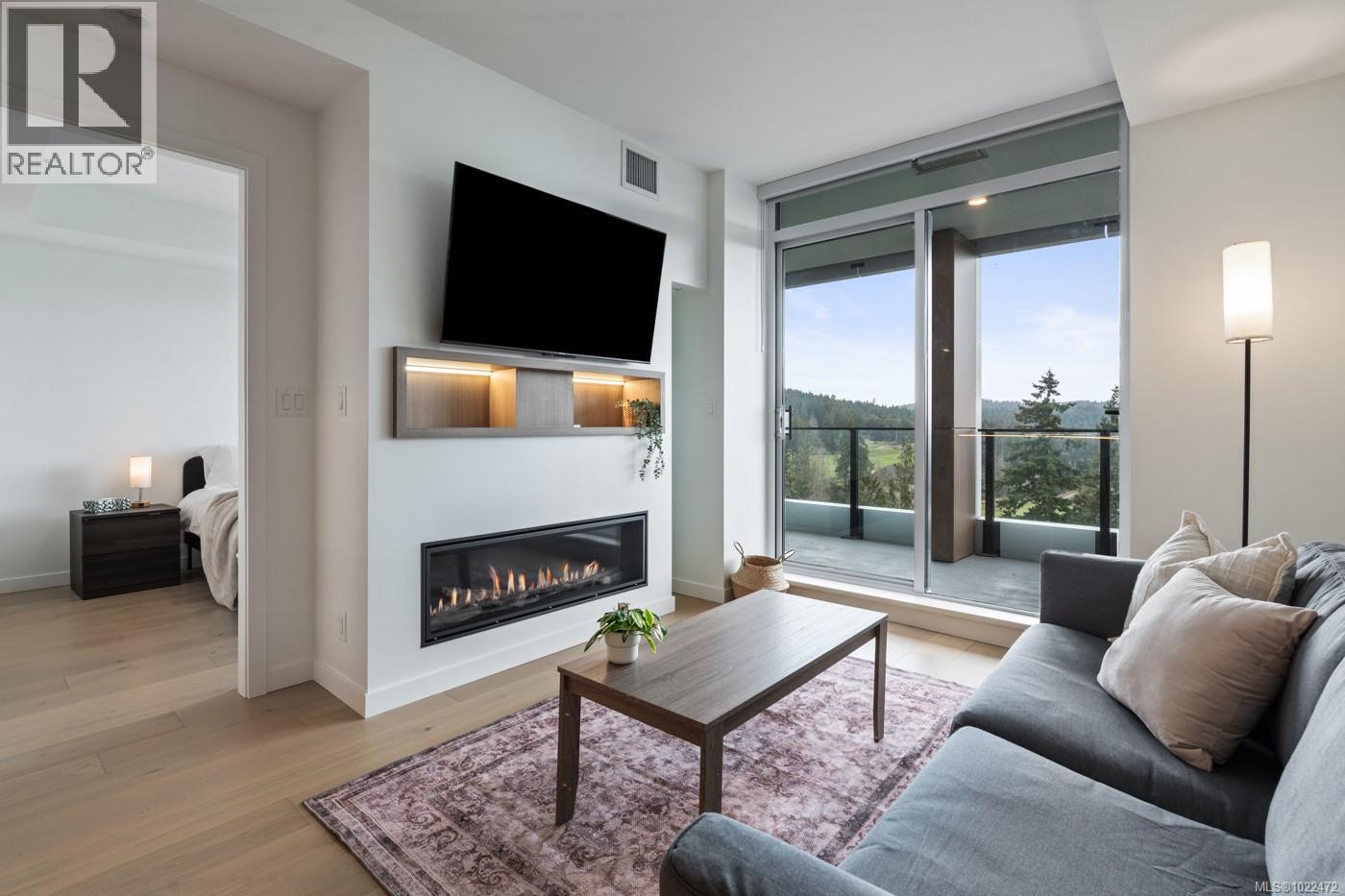 1012 2000 Hannington Rd, Langford