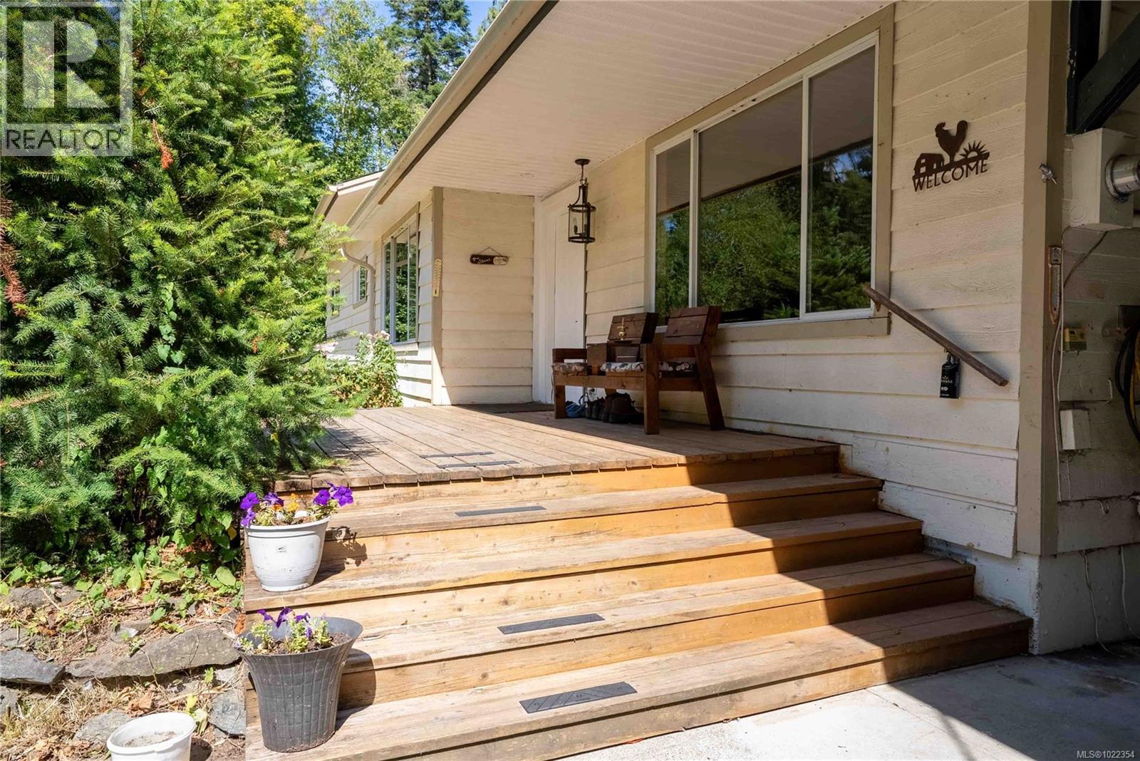 4591 Howie Rd N, Duncan