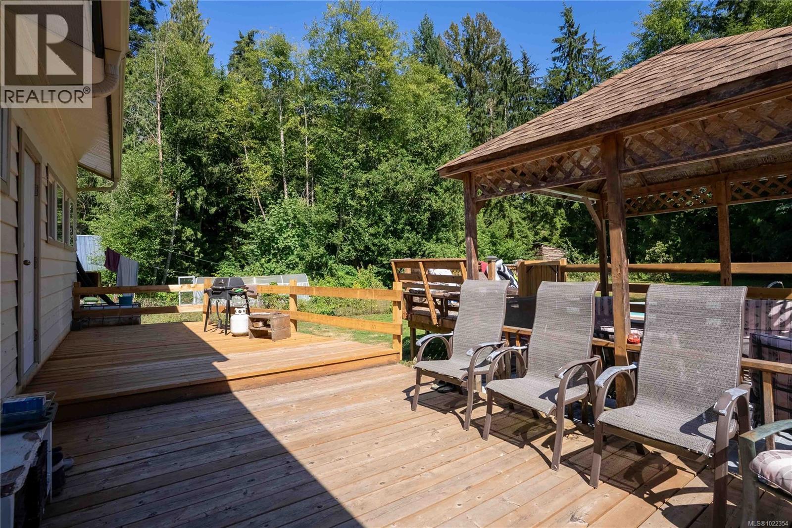 4591 Howie Rd N, Duncan