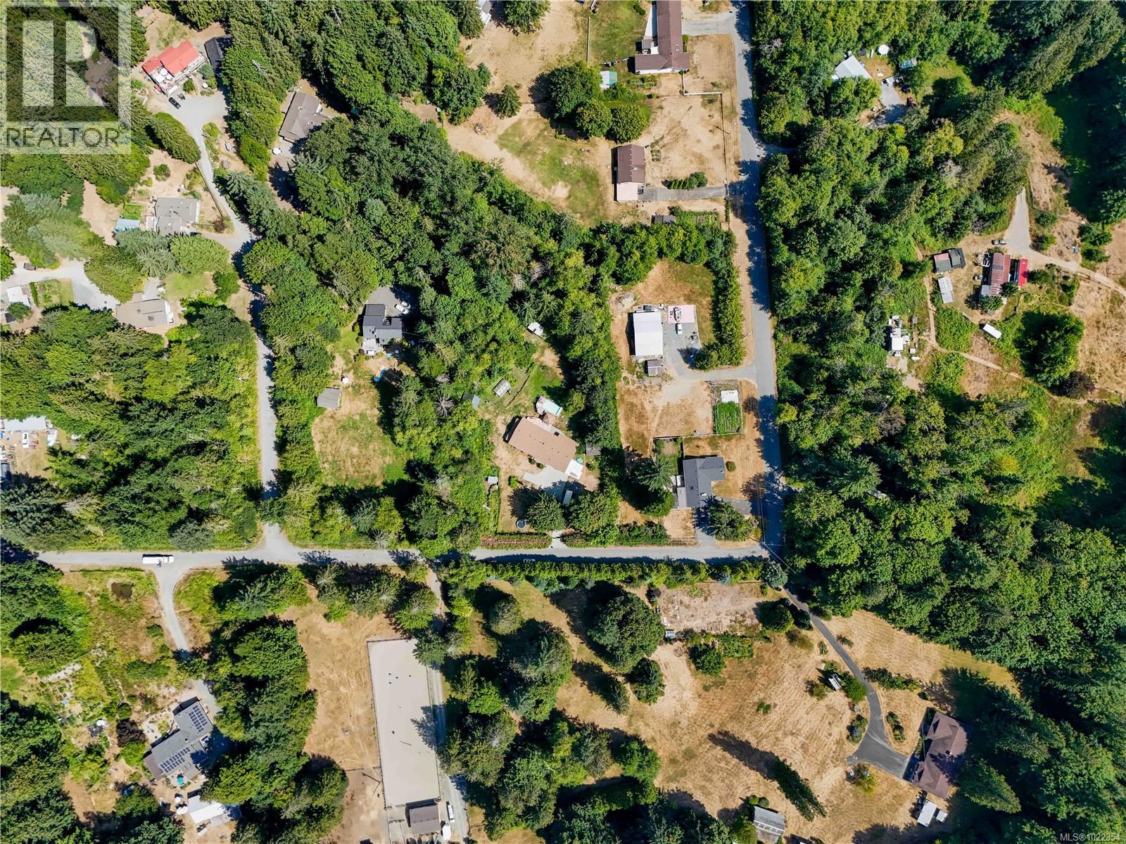 4591 Howie Rd N, Duncan