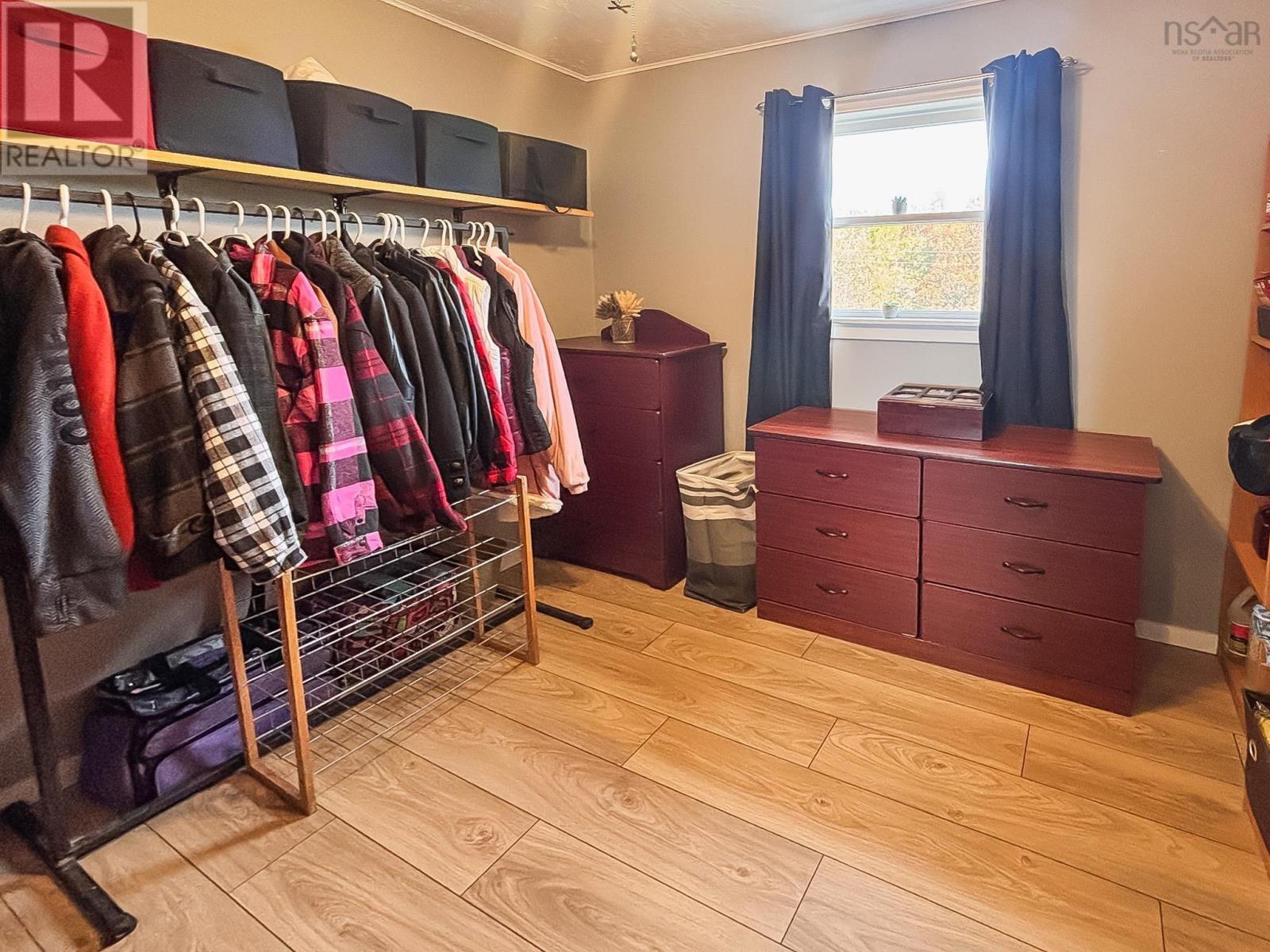 Property 8 of 27 of 4330 Northfield Road