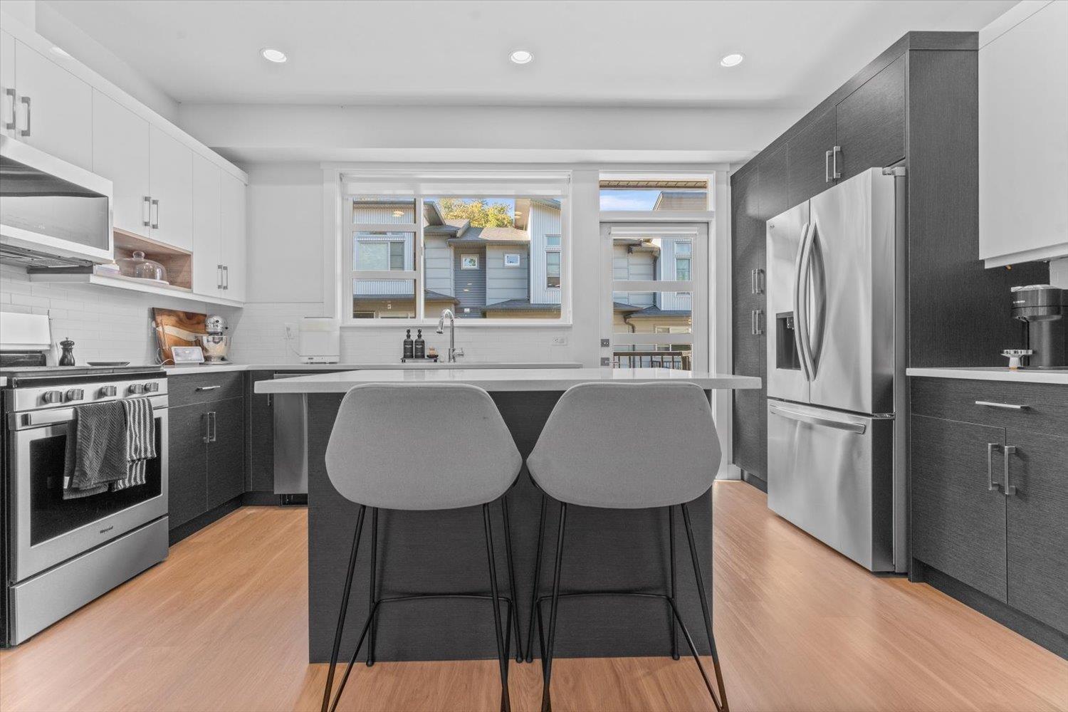 24 43680 CHILLIWACK MOUNTAIN ROAD, Chilliwack Mountain, Chilliwack