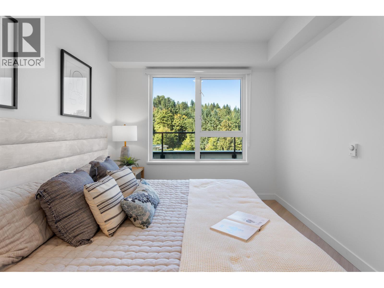 604 2002 ST. GEORGE STREET, Port Moody