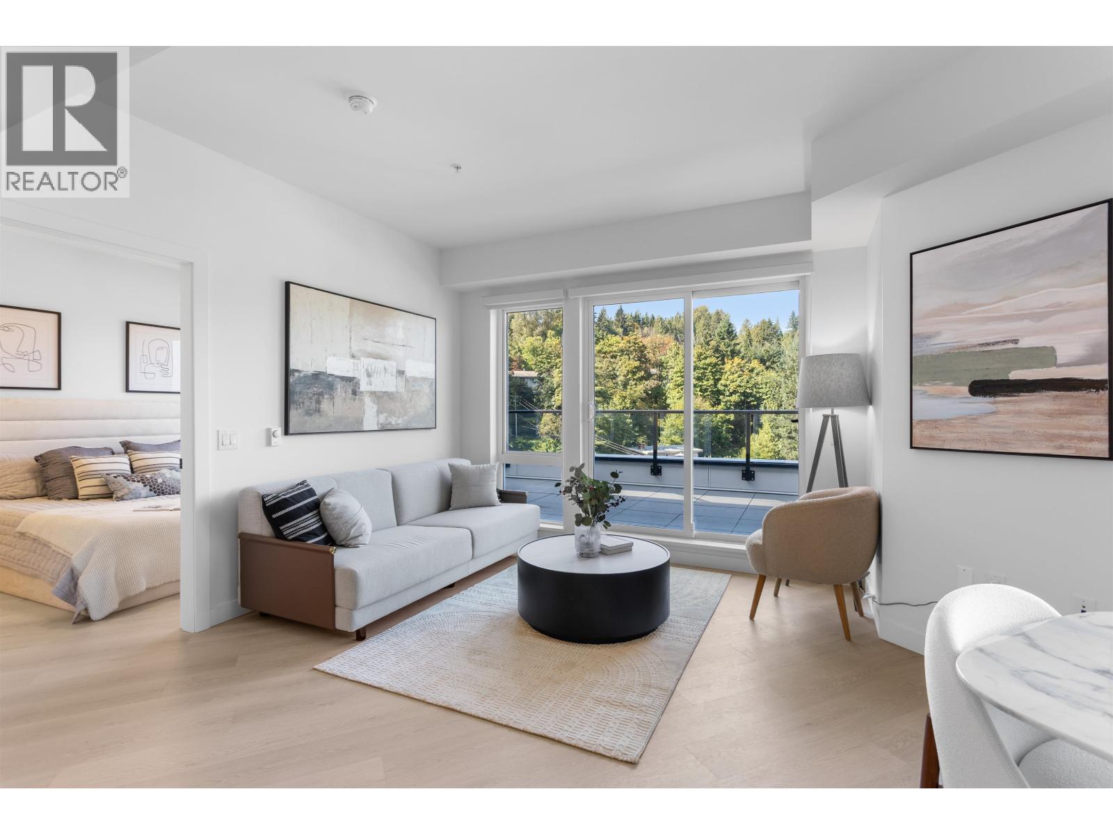 604 2002 ST. GEORGE STREET, Port Moody