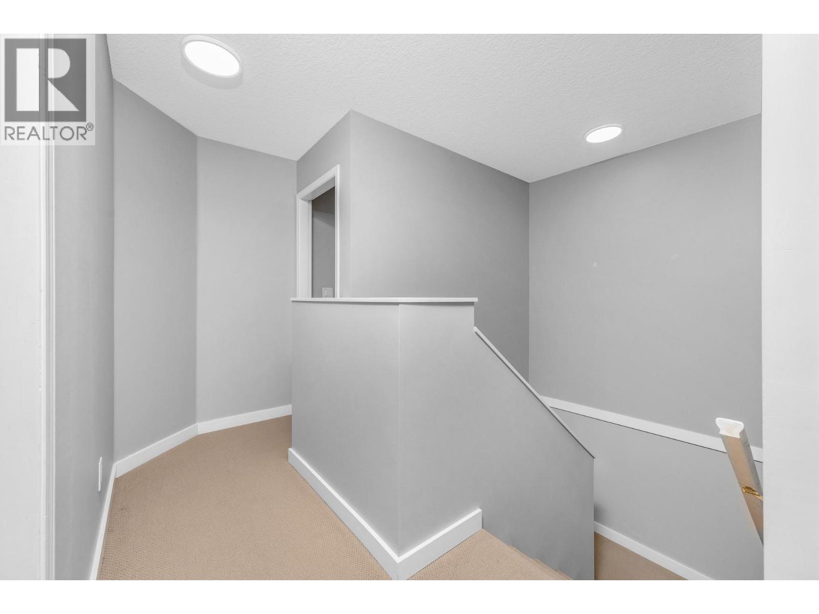 5200 25th Ave Unit# 19, Vernon