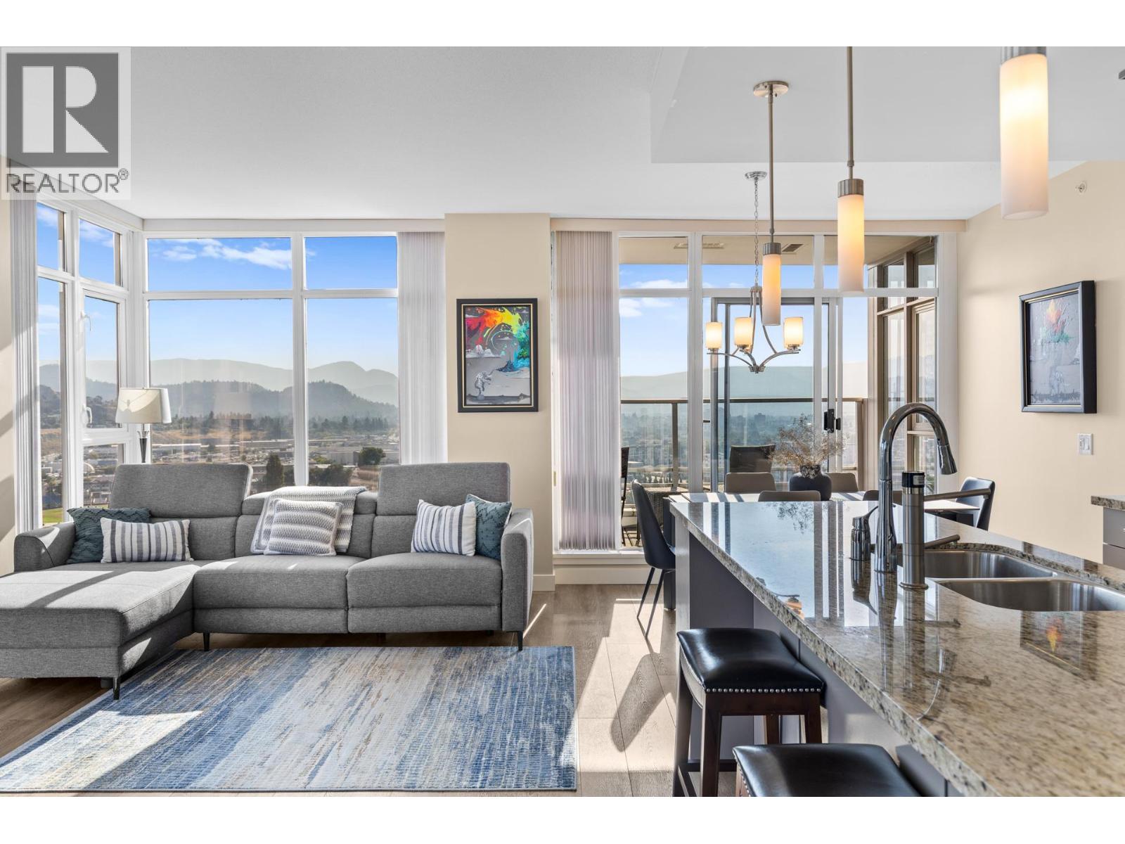 2103 1075 Sunset Drive, Kelowna