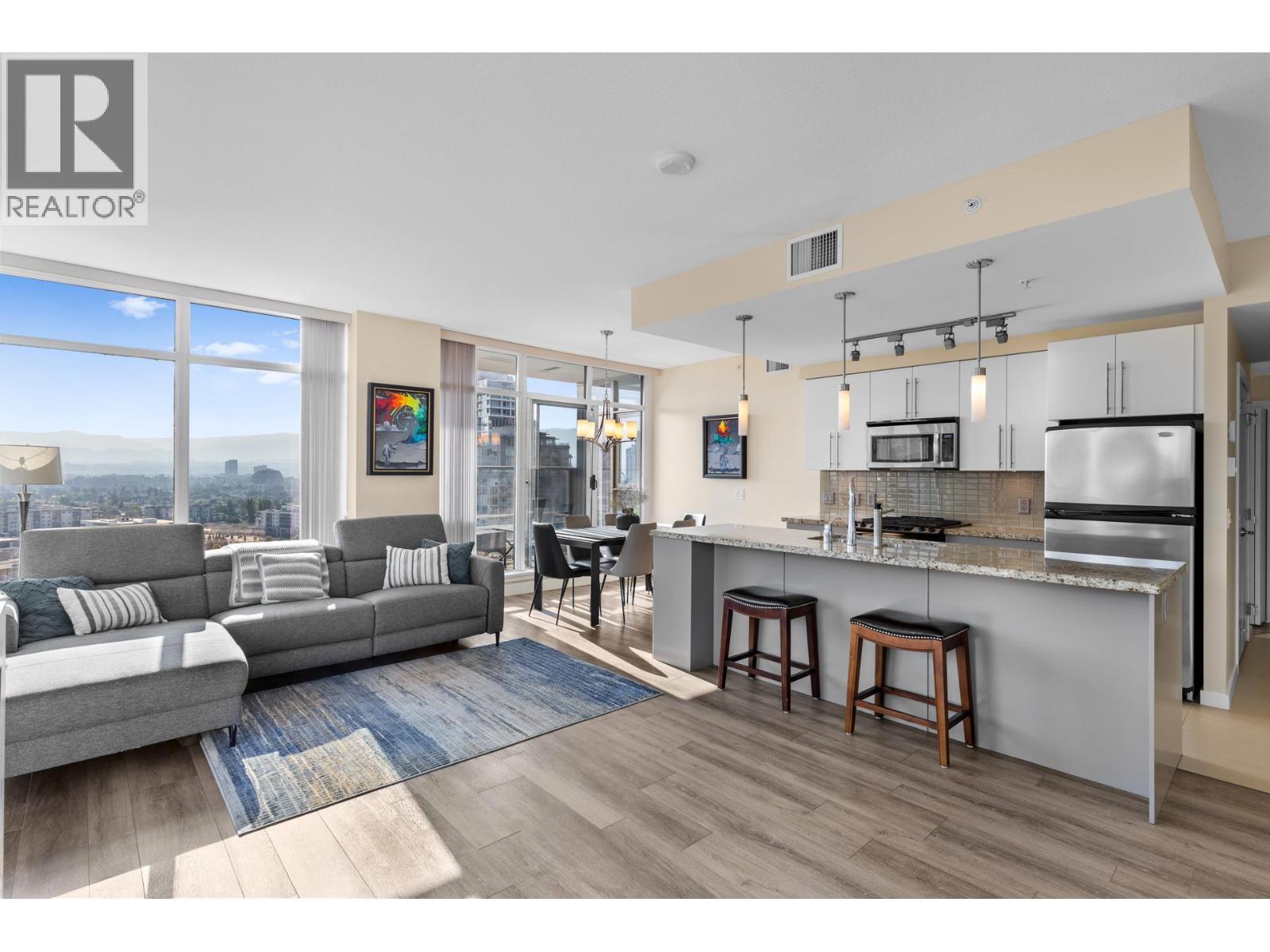 2103 1075 Sunset Drive, Kelowna