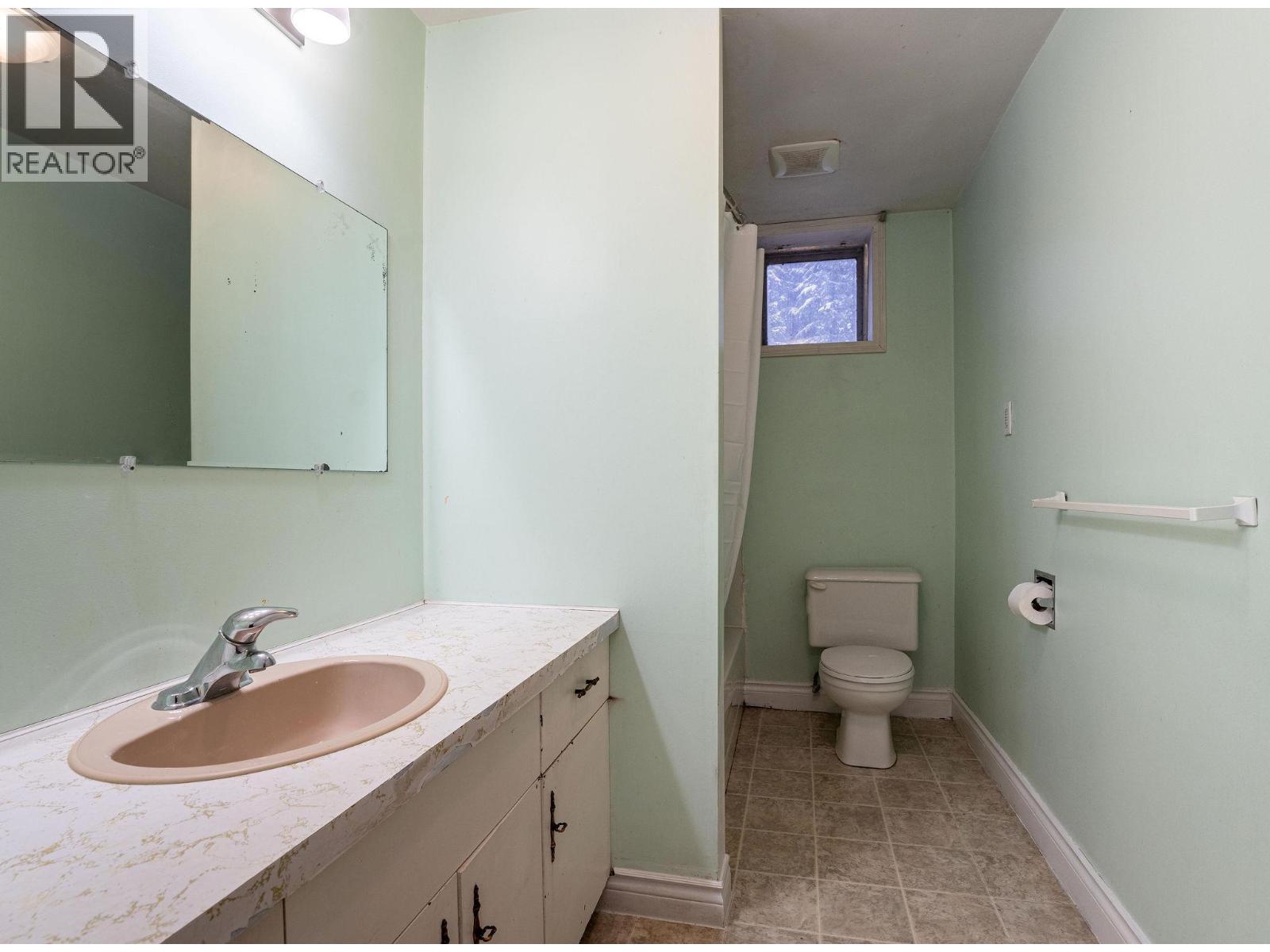1557 Nichol Road - 34