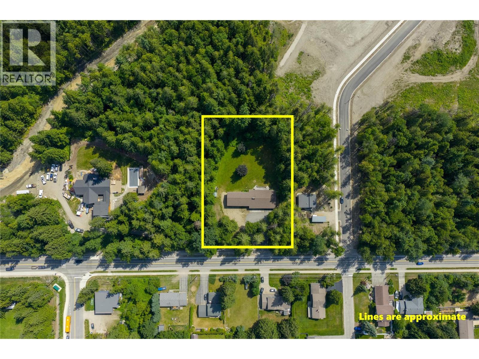 1557 Nichol Road, Revelstoke