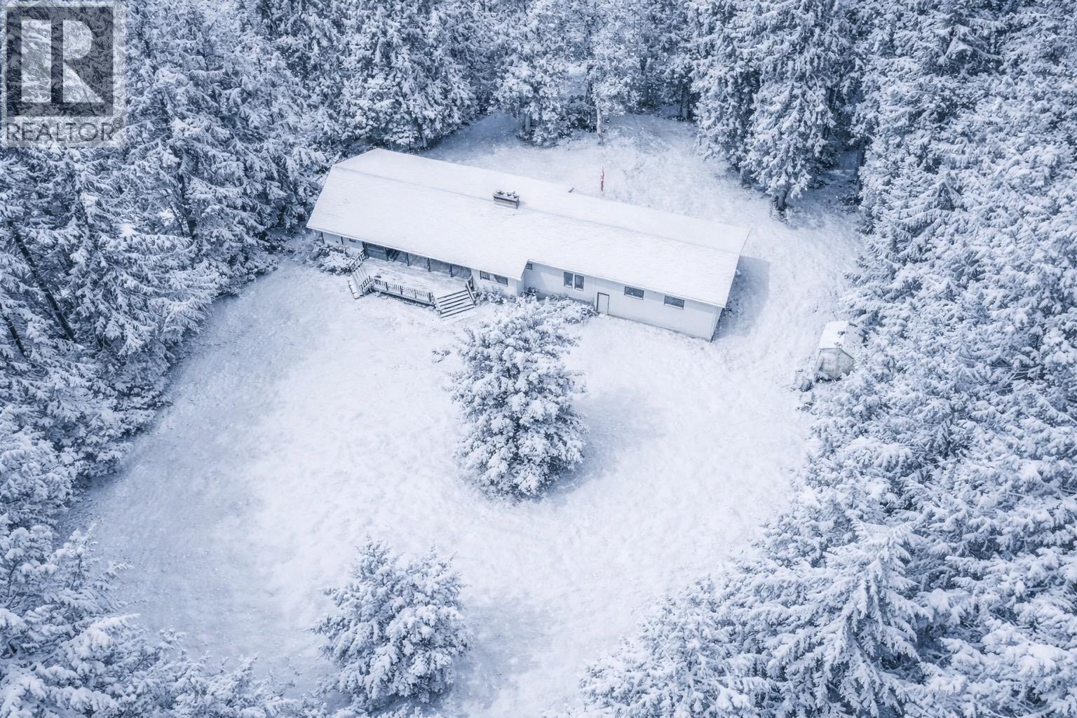 1557 Nichol Road, Revelstoke