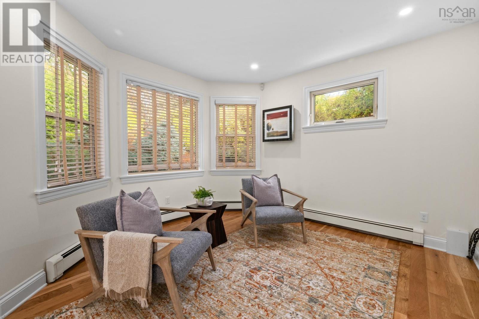 Property 13 of 50 of 1111 Rockcliffe Street