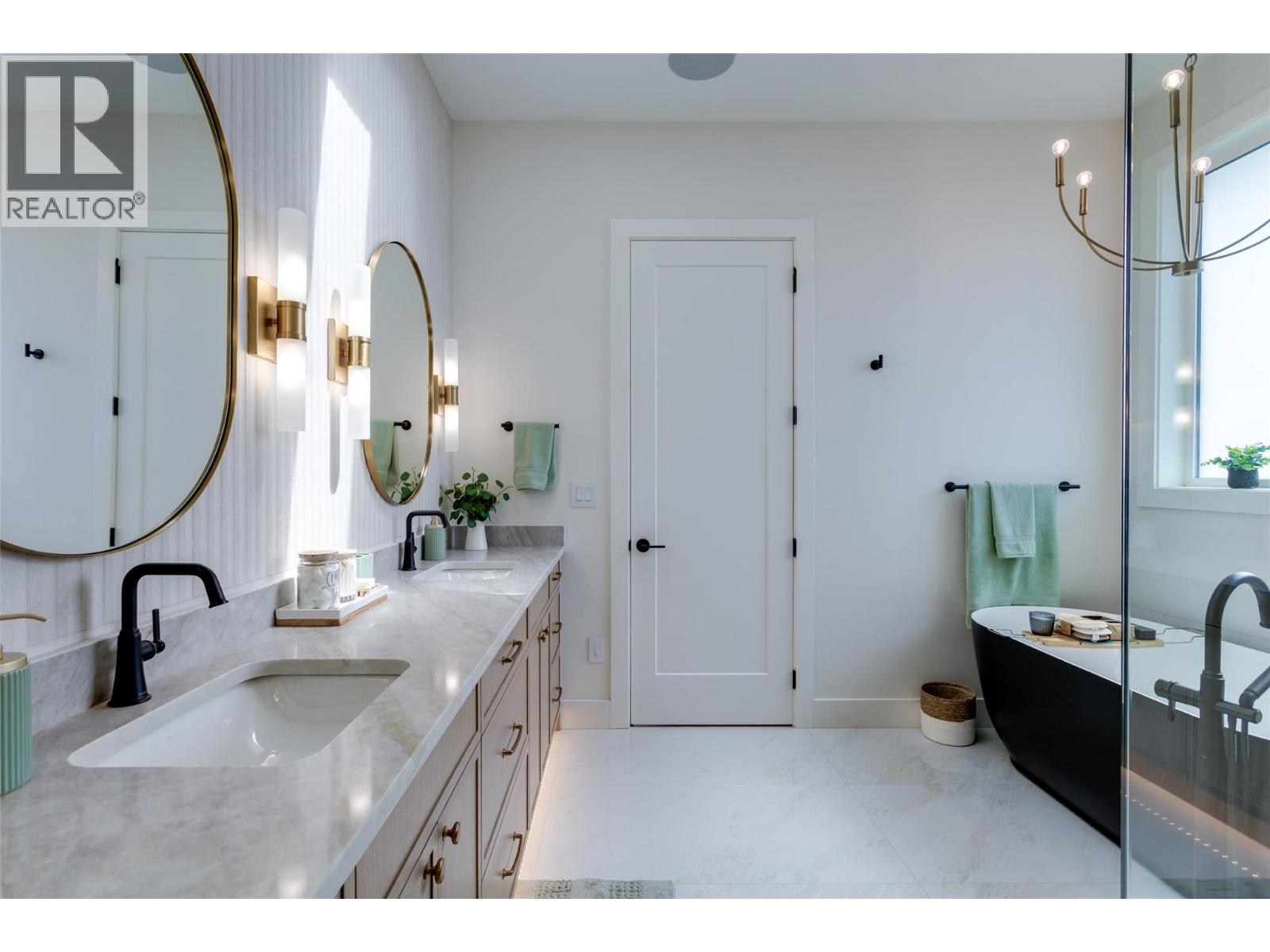 1017 Carnoustie Drive Lot# 2, Kelowna