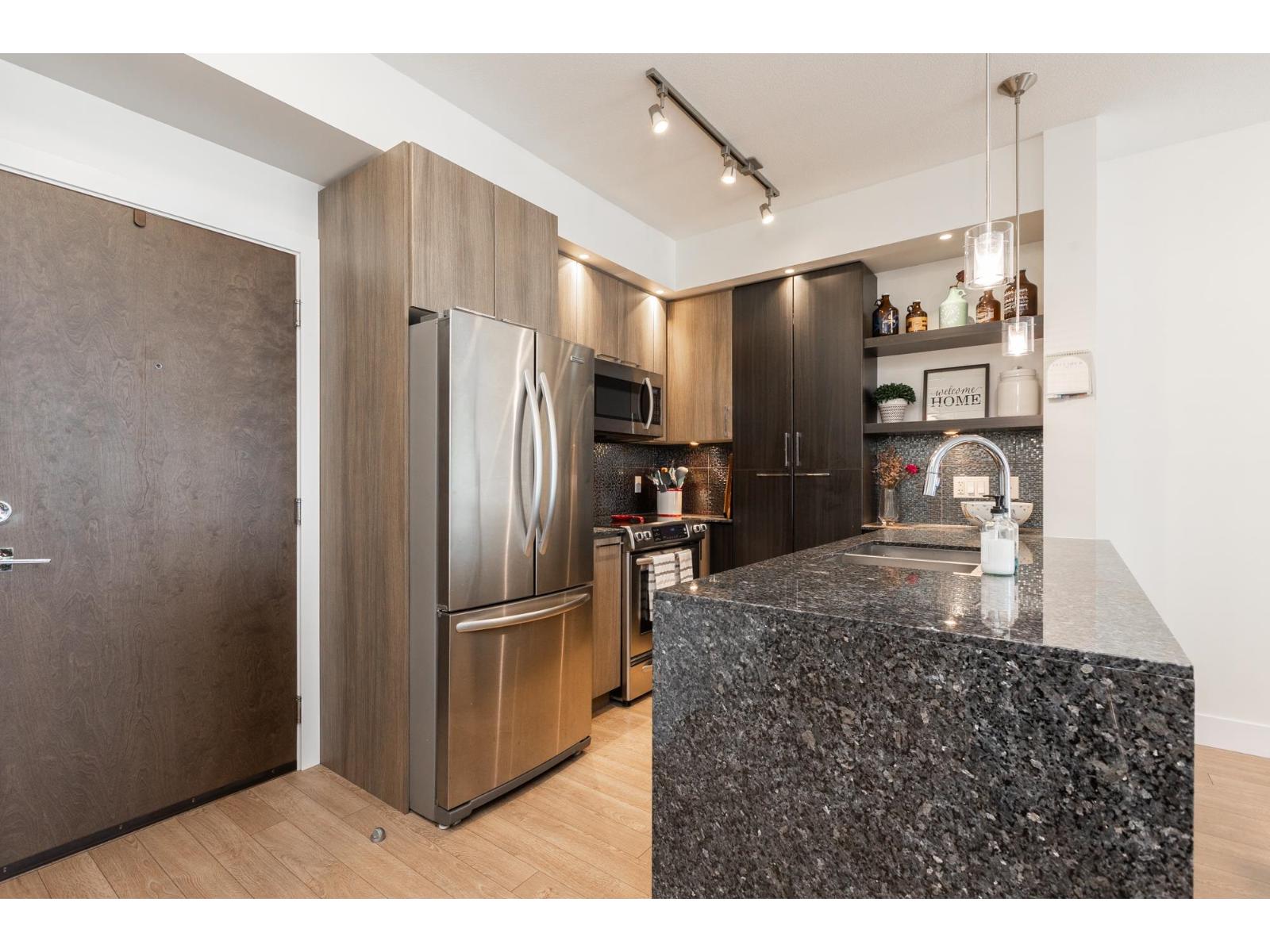 B208 20211 66TH AVENUE - Photo 5 of 40, Langley, British Columbia