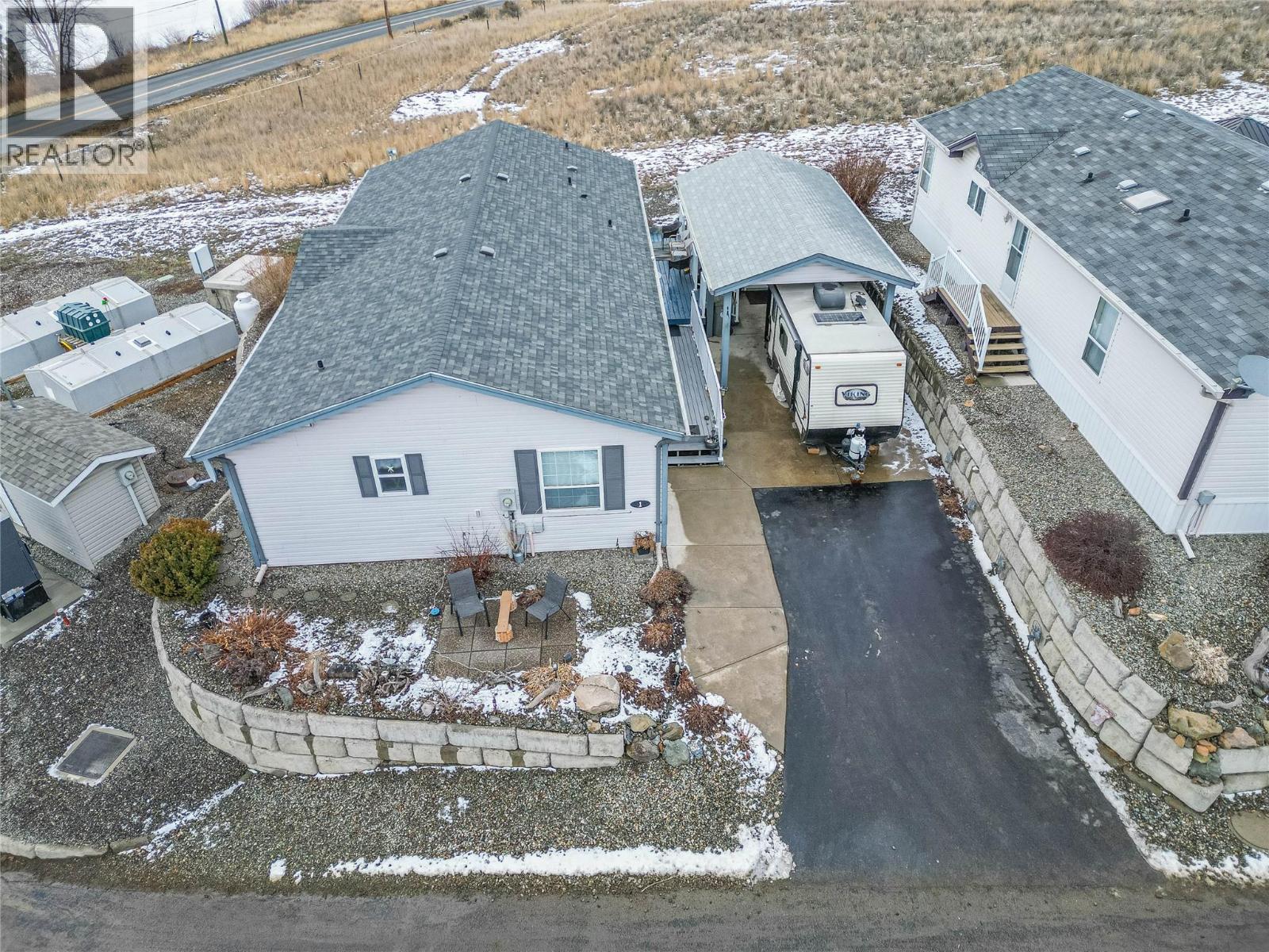 #1 768 SHUSWAP ROAD E - 30