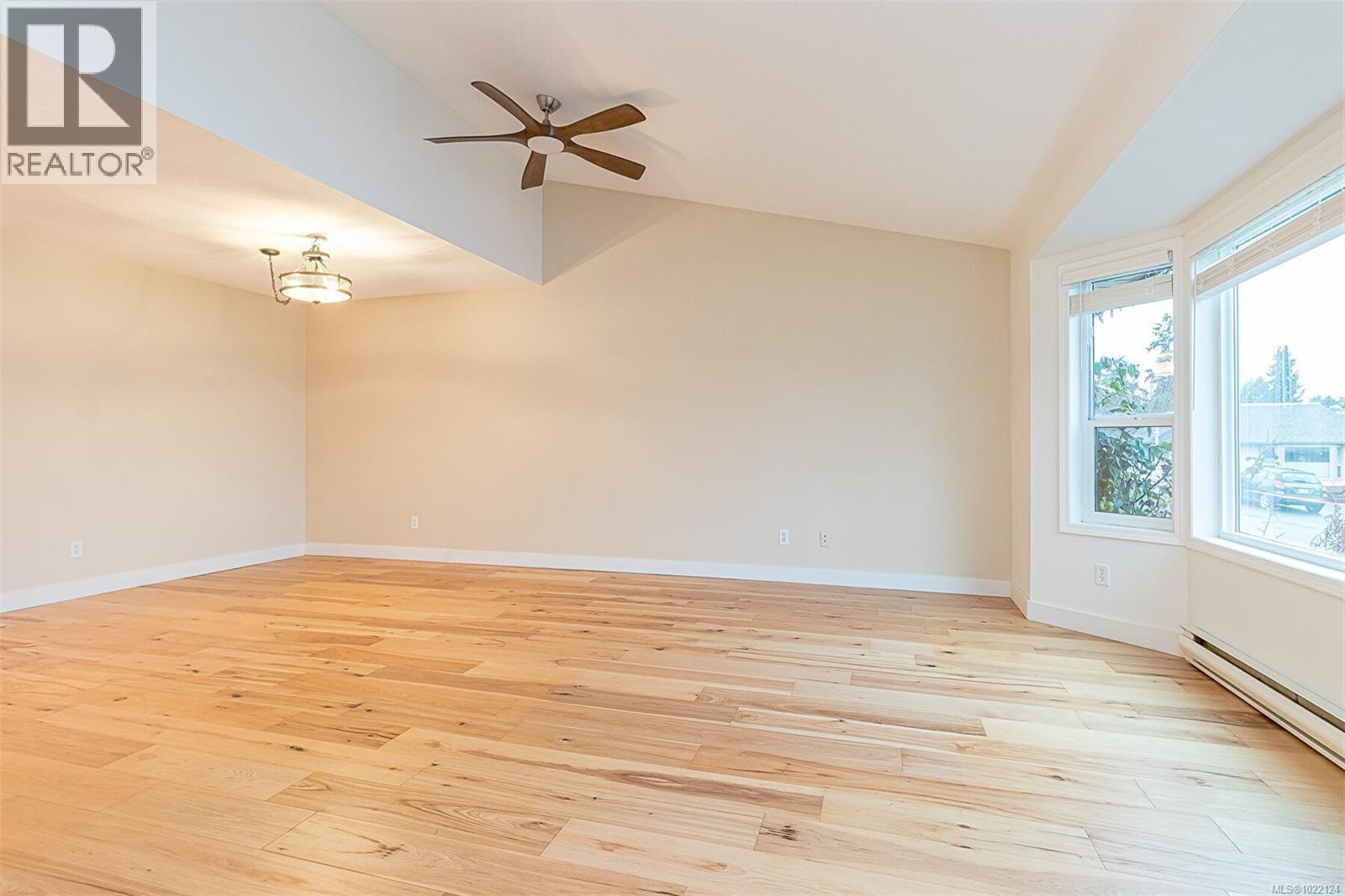 14 100 Abbey Lane, Parksville