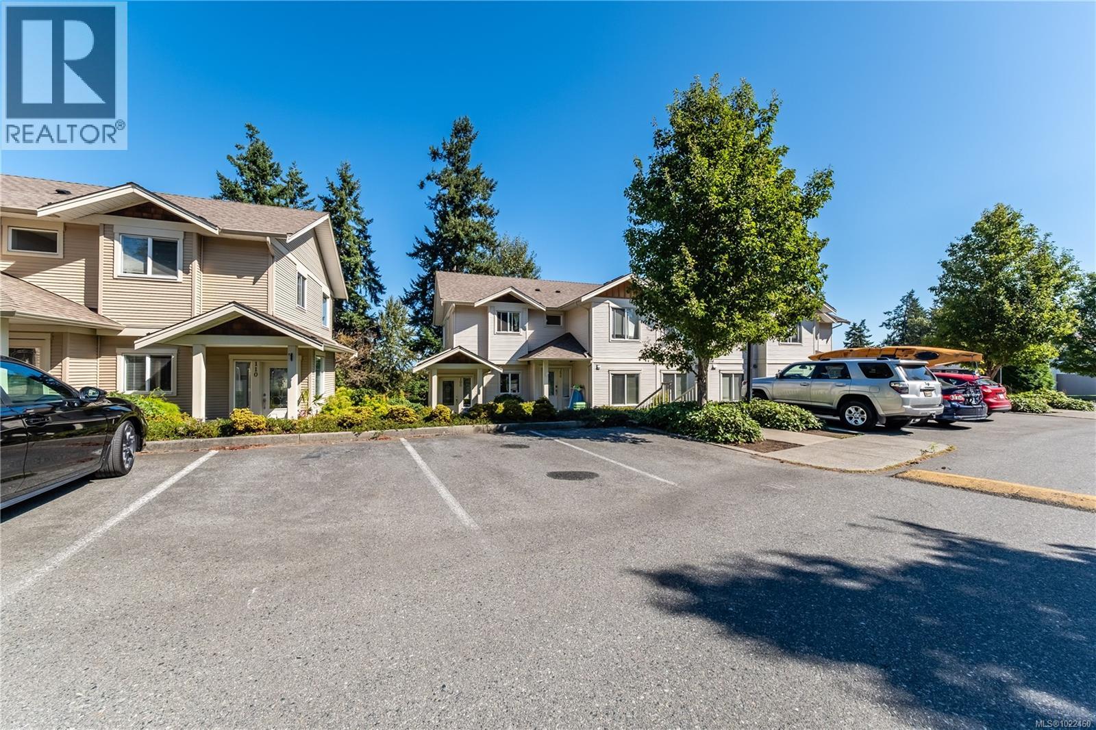 100 834 Varsity Way, Nanaimo