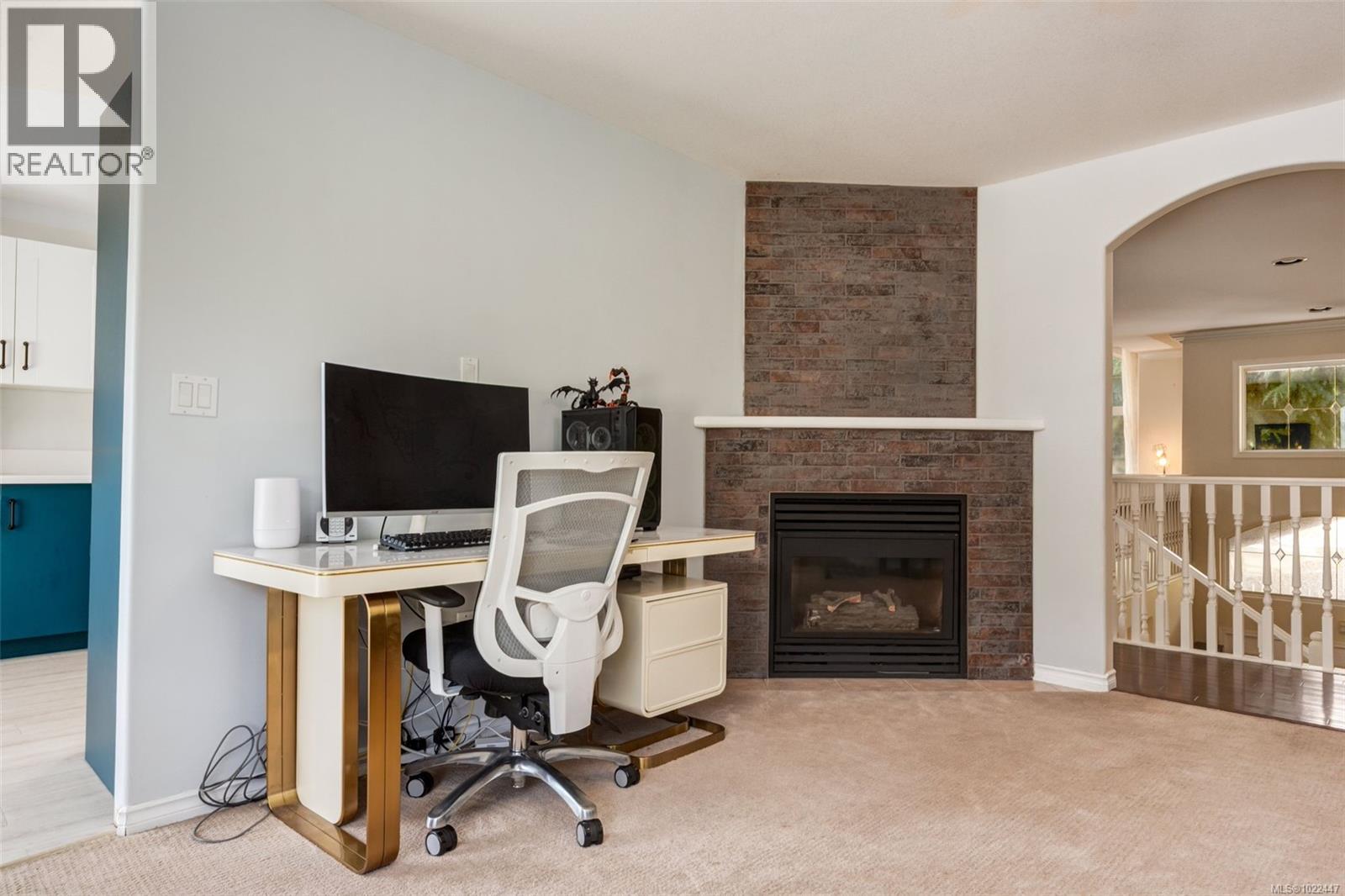 6422 Dover Rd, Nanaimo