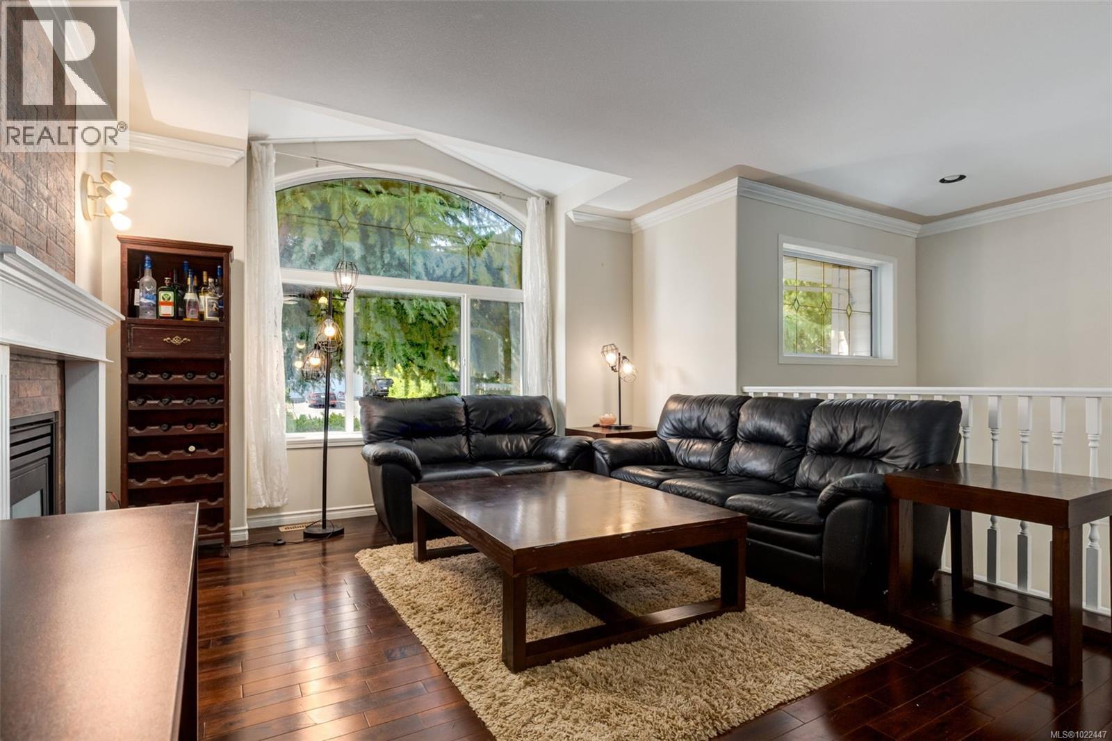 6422 Dover Rd, Nanaimo