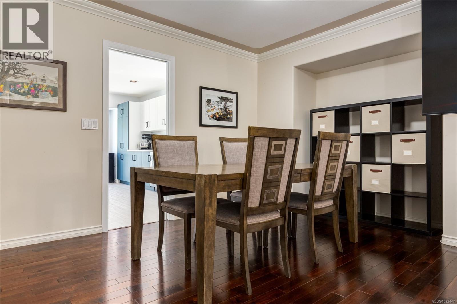 6422 Dover Rd, Nanaimo